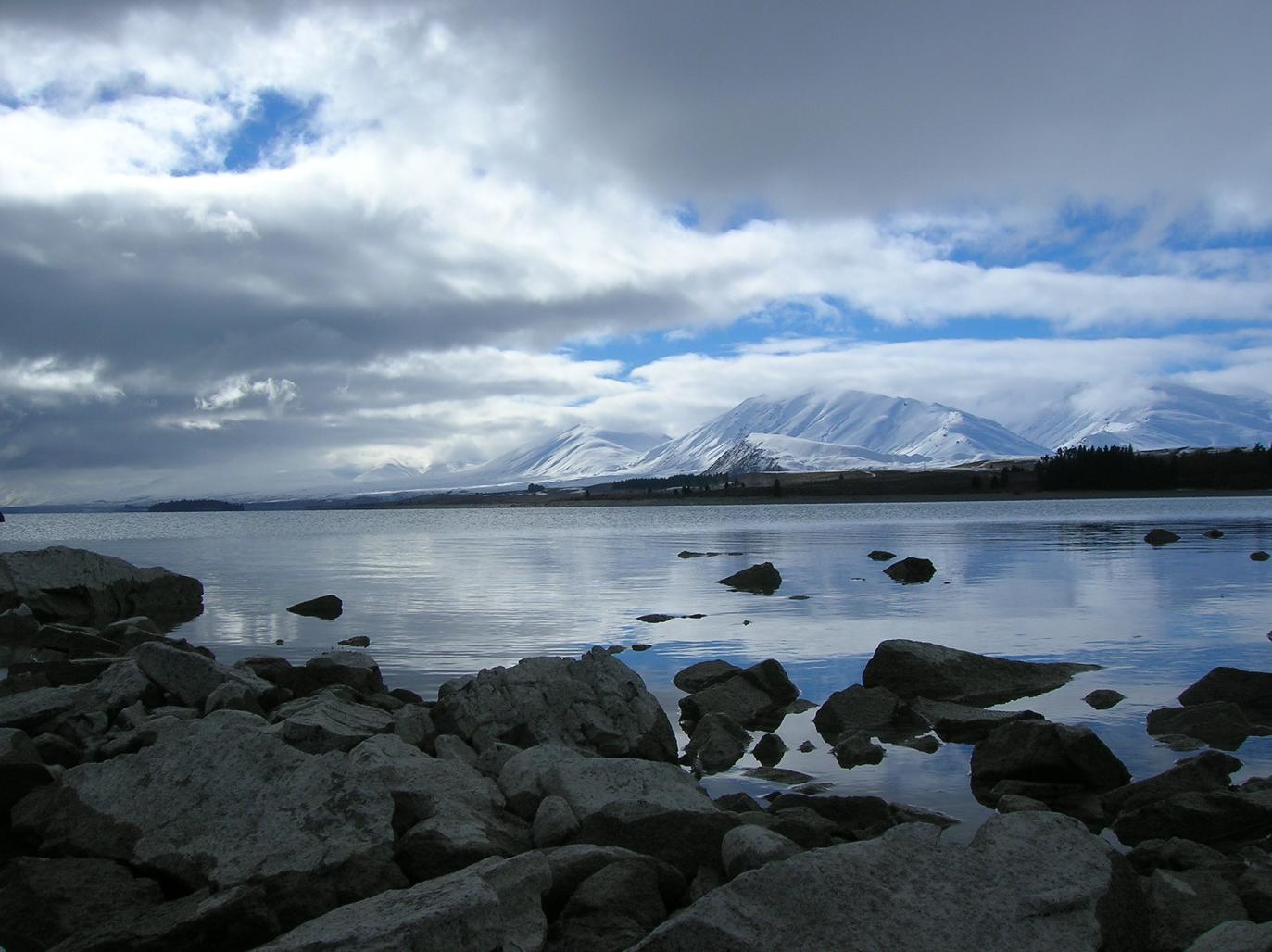Lake Tekapo, am Fuße der Berge